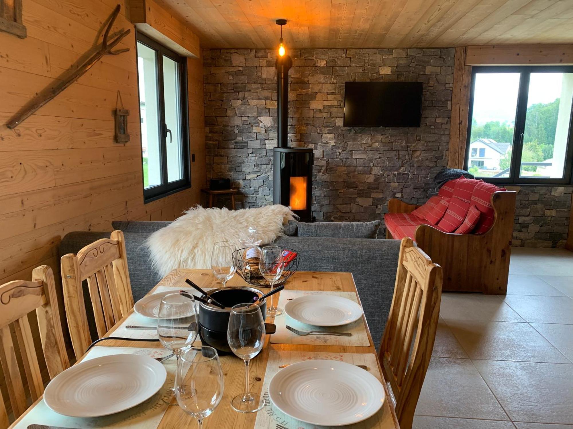 Apartament L'Ecureuil, Chez Le Charpentier D'Antan, La Chaleur Du Bois, Le Calme De La Campagne Epagny Metz-Tessy Zewnętrze zdjęcie