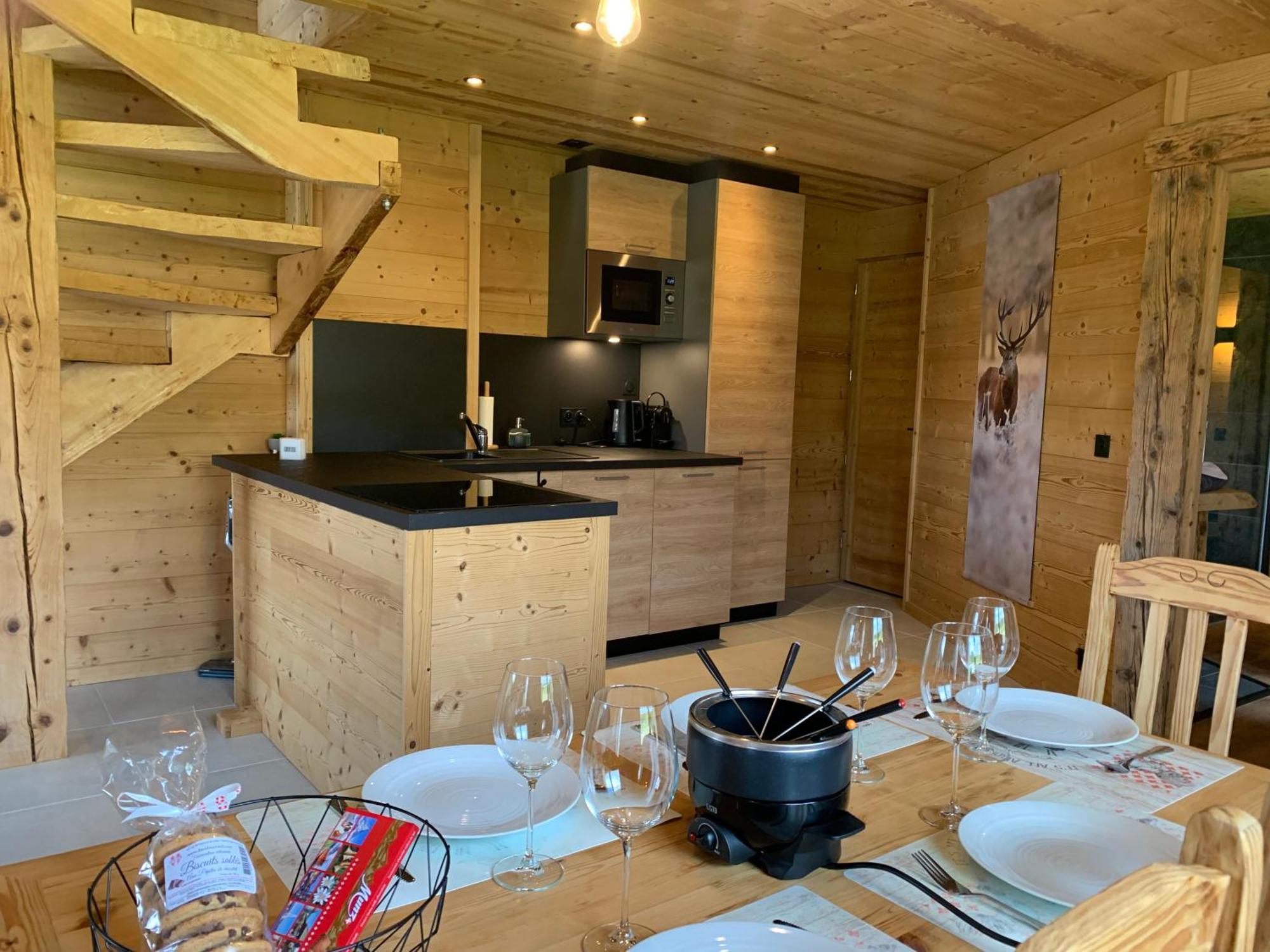 Apartament L'Ecureuil, Chez Le Charpentier D'Antan, La Chaleur Du Bois, Le Calme De La Campagne Epagny Metz-Tessy Zewnętrze zdjęcie