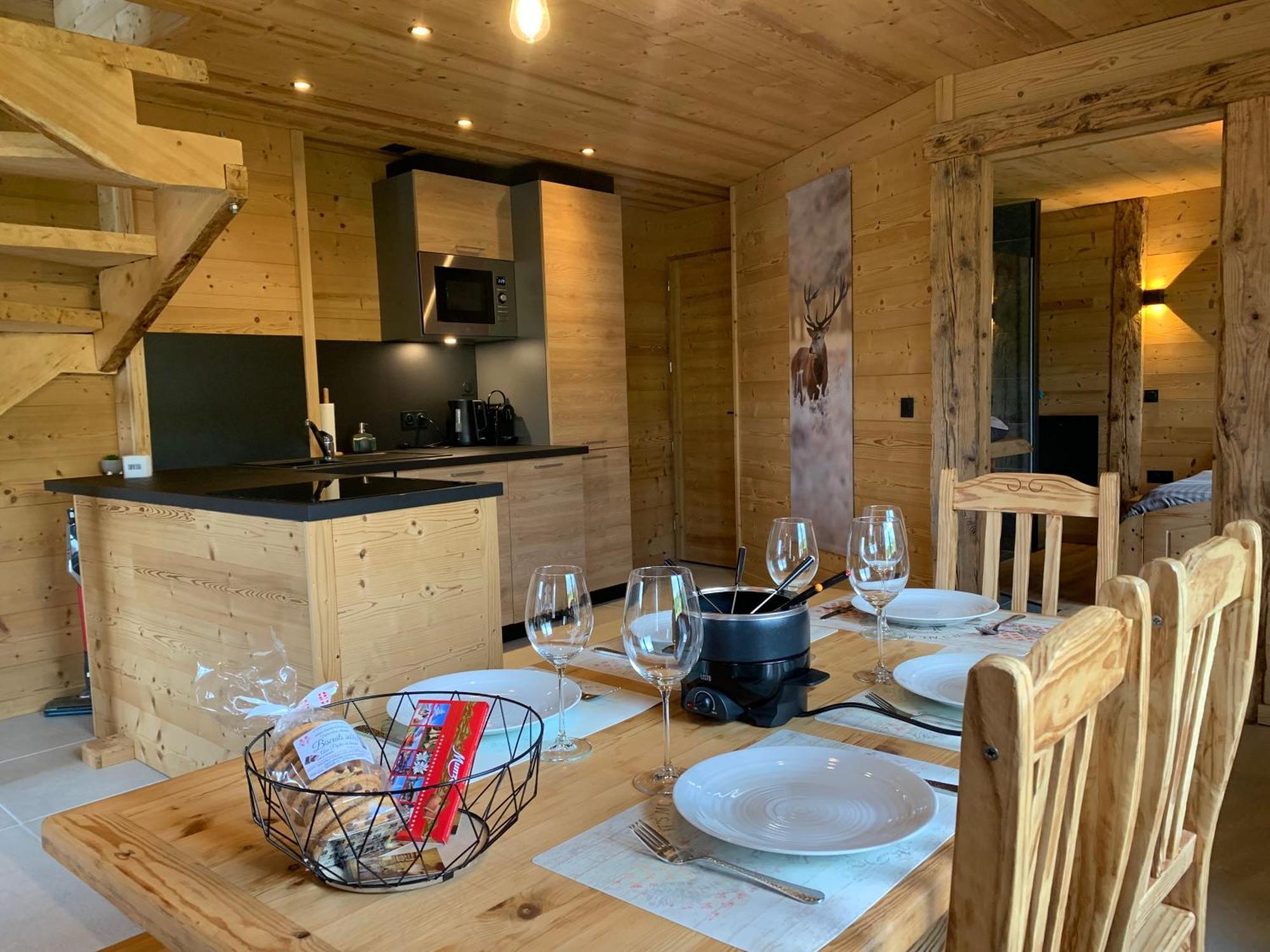 Apartament L'Ecureuil, Chez Le Charpentier D'Antan, La Chaleur Du Bois, Le Calme De La Campagne Epagny Metz-Tessy Zewnętrze zdjęcie